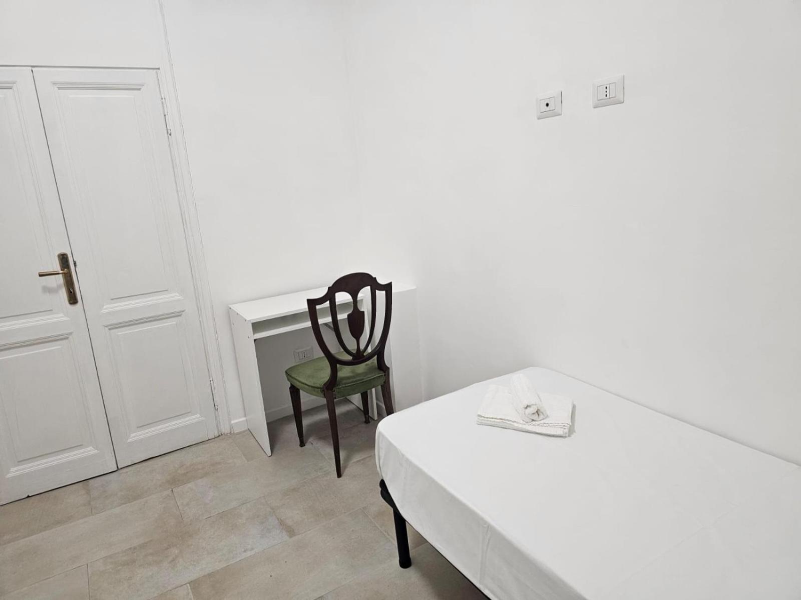 Hotel Raynova à Rome Extérieur photo