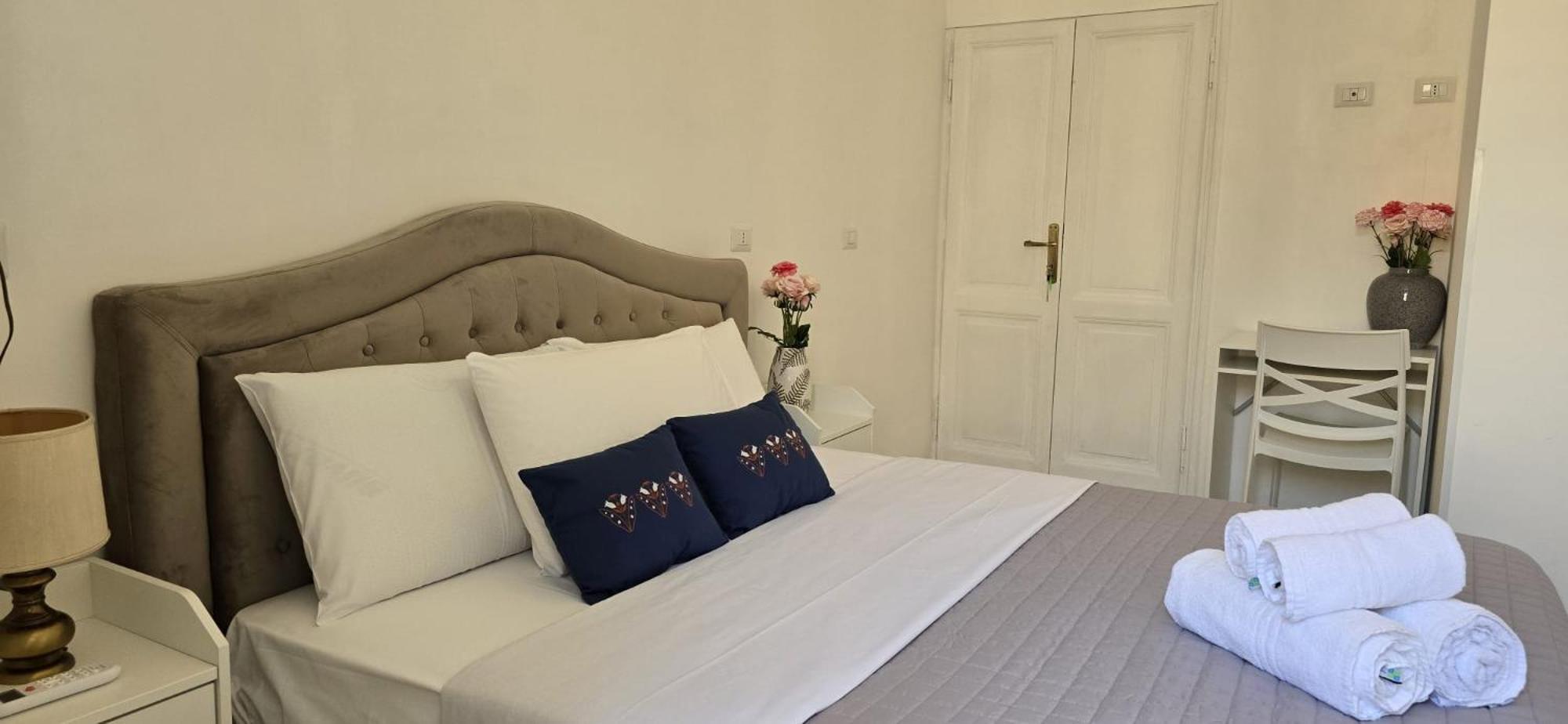 Hotel Raynova à Rome Extérieur photo