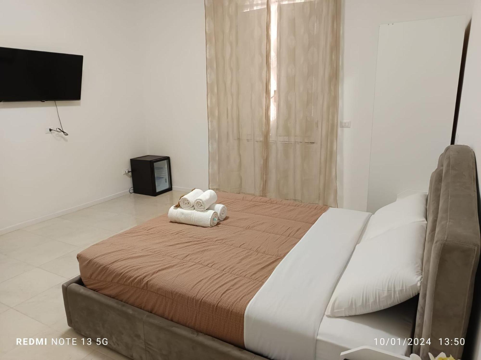 Hotel Raynova à Rome Extérieur photo