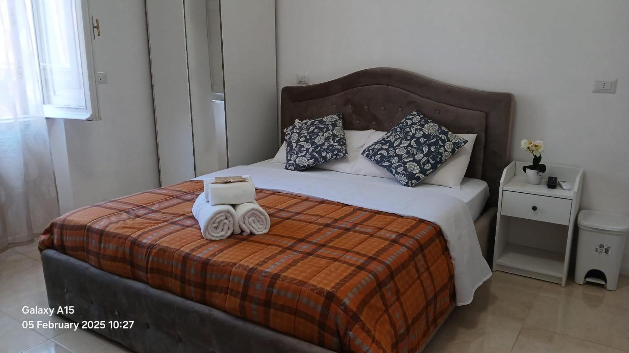 Hotel Raynova à Rome Extérieur photo